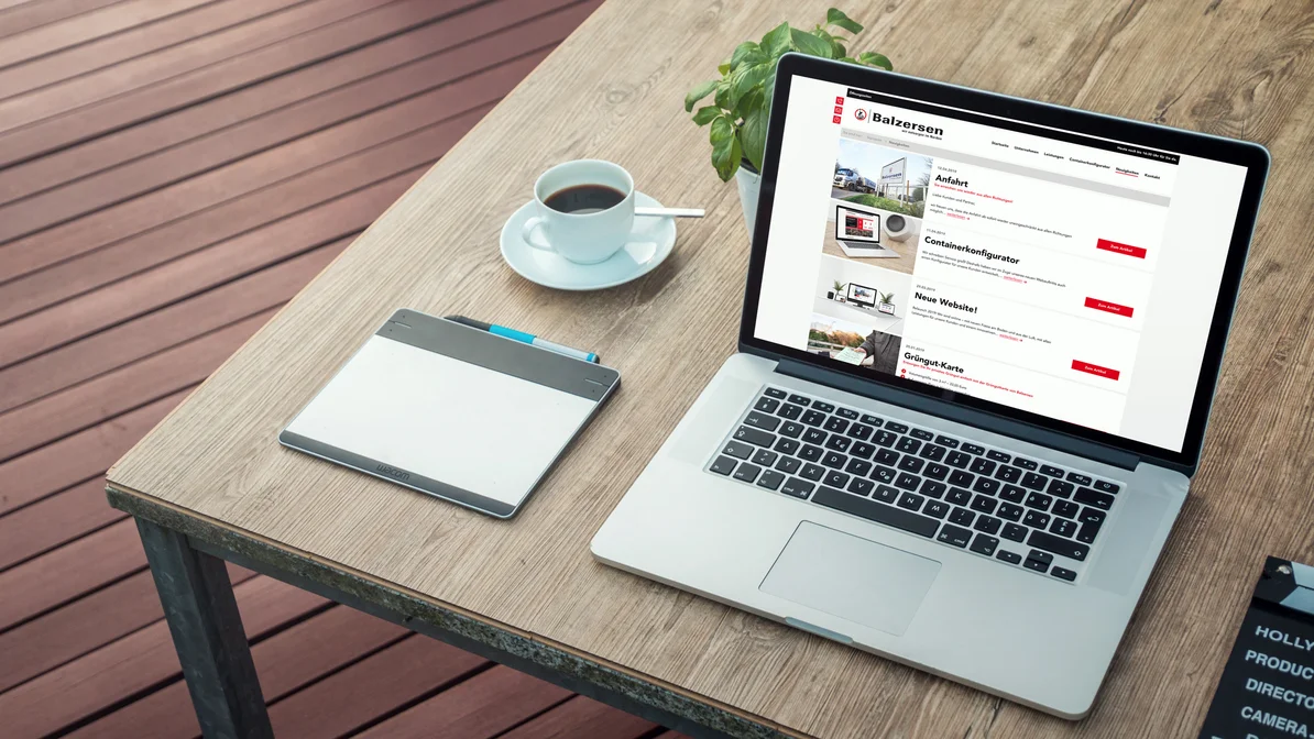 Laptop Mockup Case Balzersen 