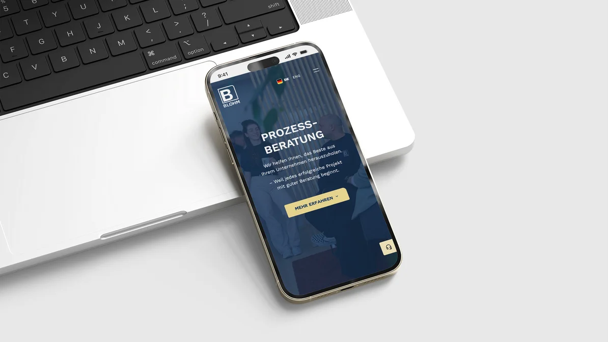 Handy Mockup Case Blohm